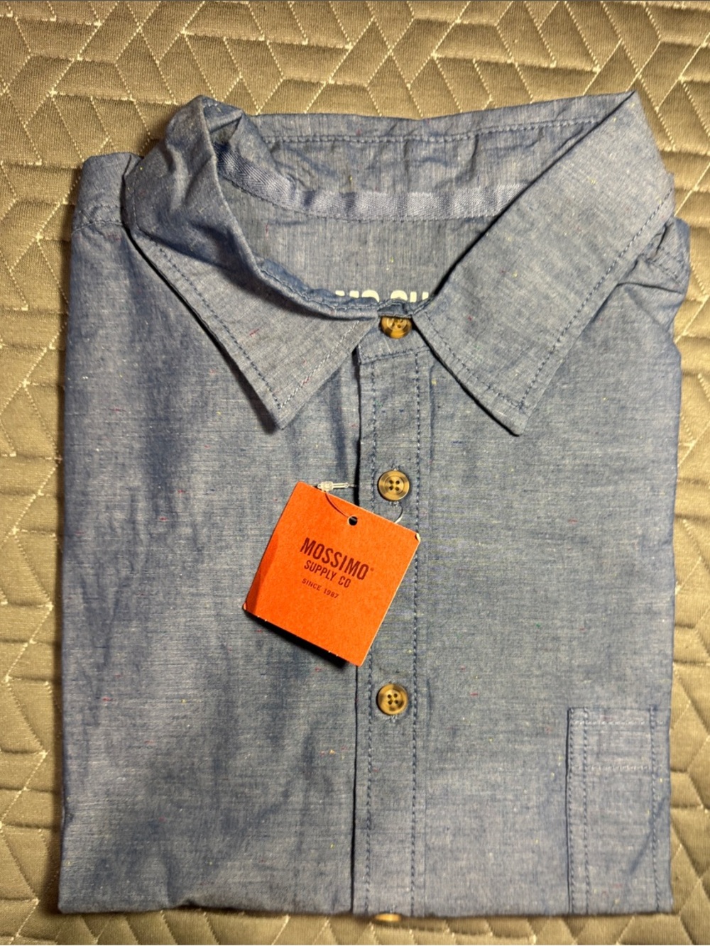 Mossimo Supply Co. Blue Chambray Button-Down short sleeve Shirt